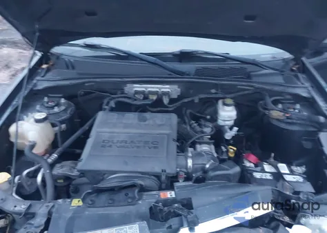 2012 Ford Escape Xlt from USA, damaged, VIN 1FMCU9DG3CKA06053